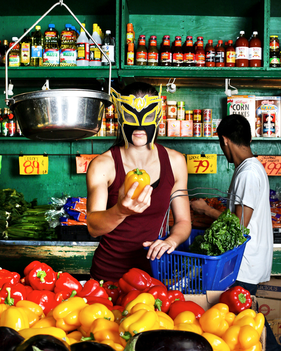 JOHNNY ANDREWS PHOTOGRAPHY :: PORTRAITURE :: La Avispa, a luchadora with Lucha Libre Volcanica